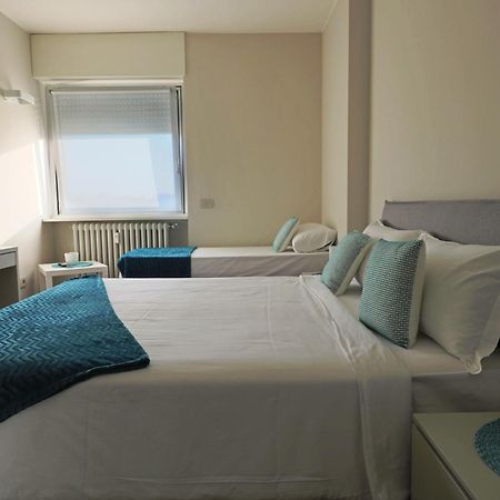 Aparthotel Isola Milan Exterior photo