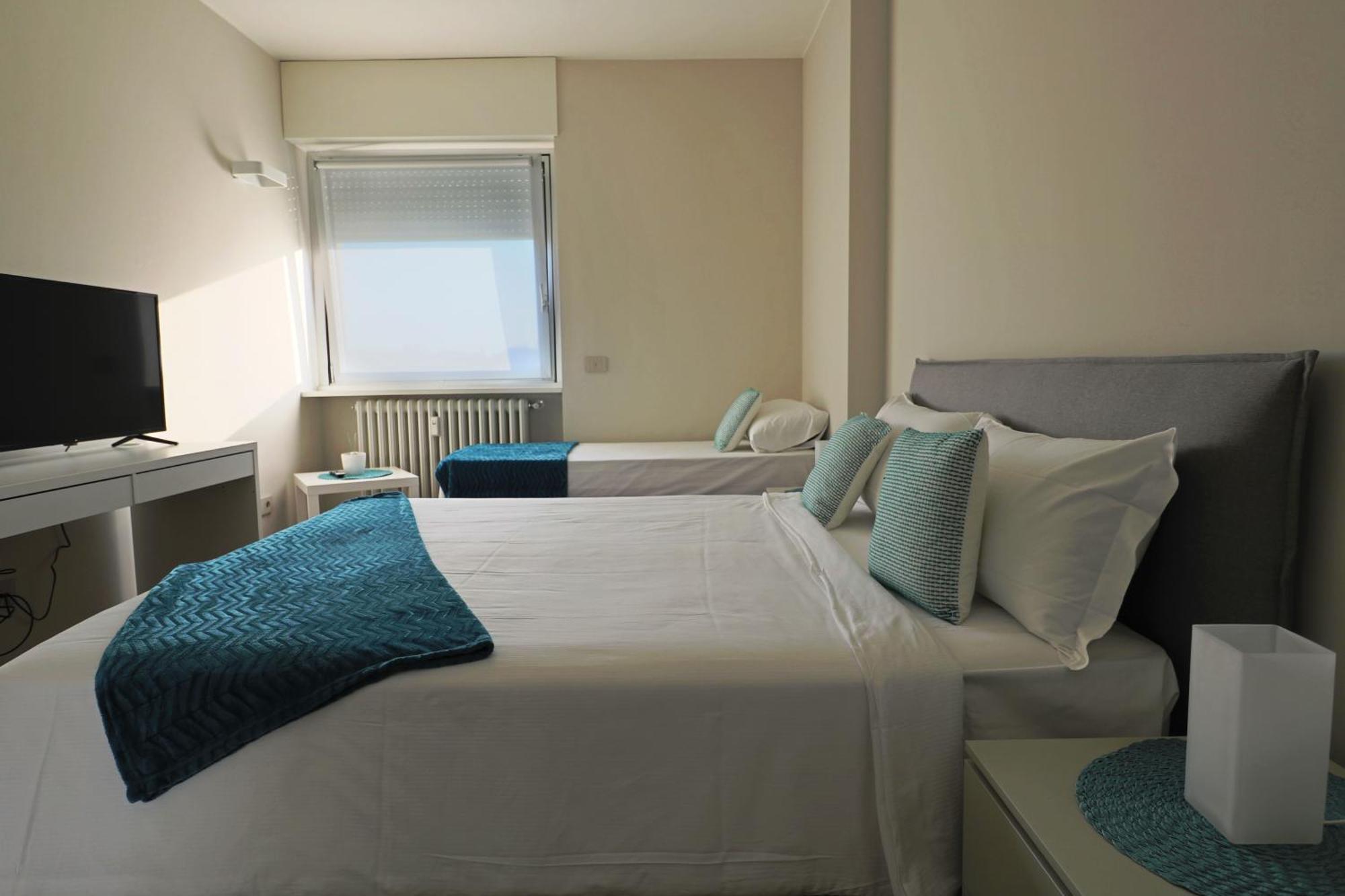 Aparthotel Isola Milan Exterior photo
